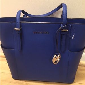 💯% brand new Michael Kors authentic tote bag