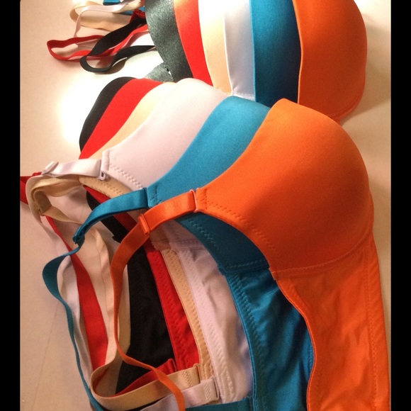 6 Underwire Bra's NWT - Picture 2 of 4