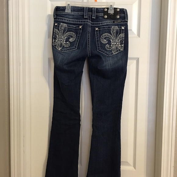Size 27 Miss Me Jeans - Picture 1 of 2