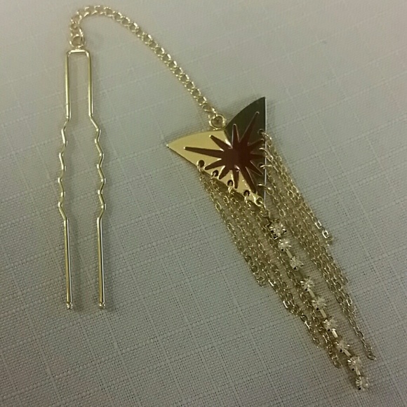 Triangular Multi Chains & Crystal Hair Pin