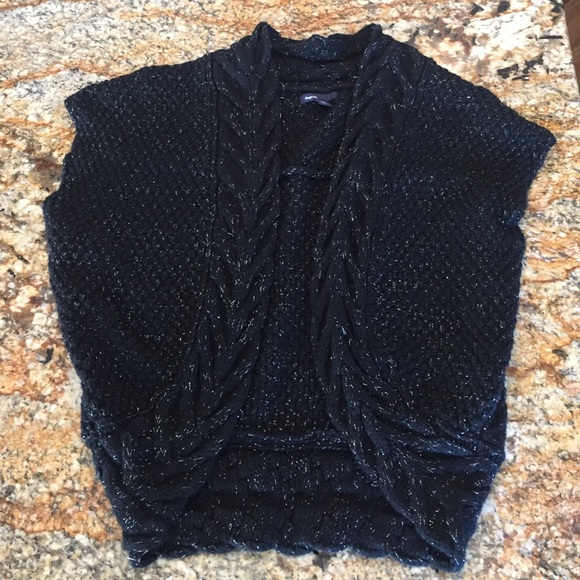 Adorable Black Shrug - Picture 4 of 4