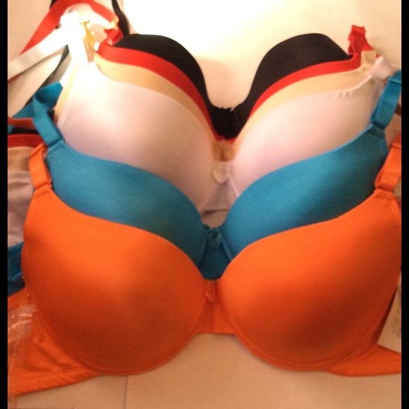 6 Underwire Bra's Demi Cup NWT - Picture 2 of 5