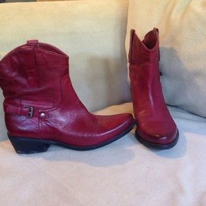 Red ankle cowboy boots
