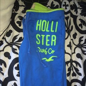 Blue and Green Hollister sweats PERFECT for fall
