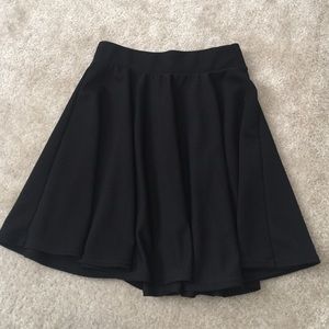 Black skater skirt
