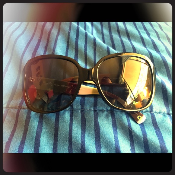 Coach sunglasses - Picture 1 of 2
