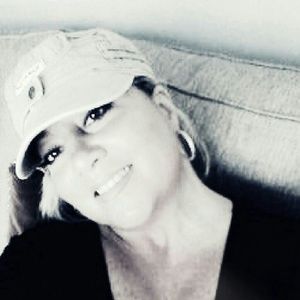 Meet your Posher, Crissy