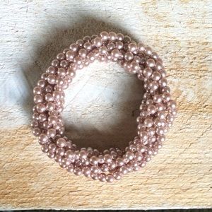 J. CREW Pearl Bracelet