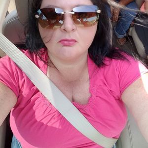 Meet your Posher, Vickie