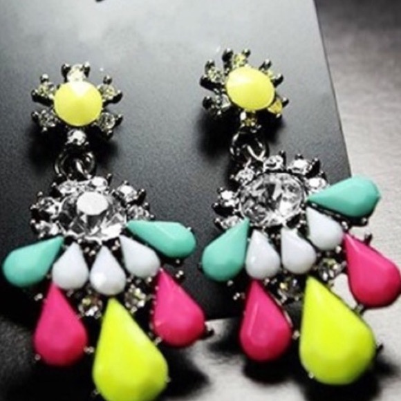NEON EARRINGS - Picture 2 of 3