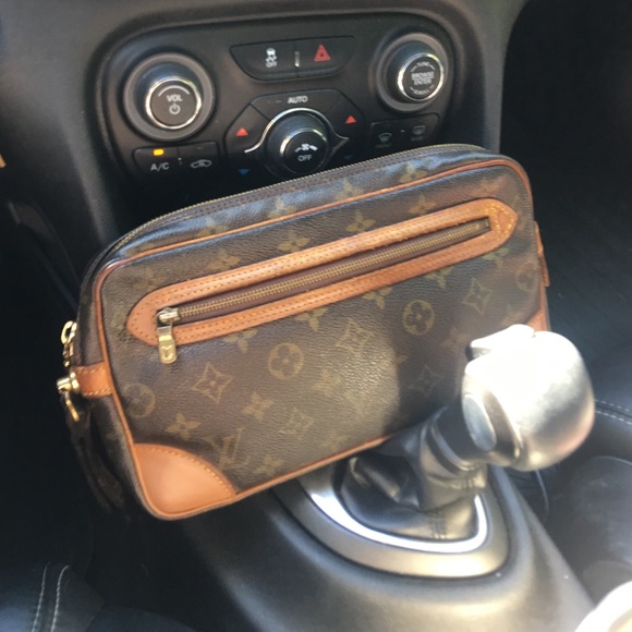 Louis Vuitton Marly Dragonne Clutch/Wristlet