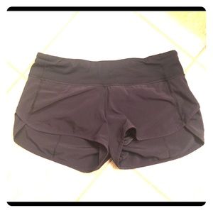 Lululemon speed shorts black size 6