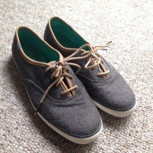 Gray wool Keds