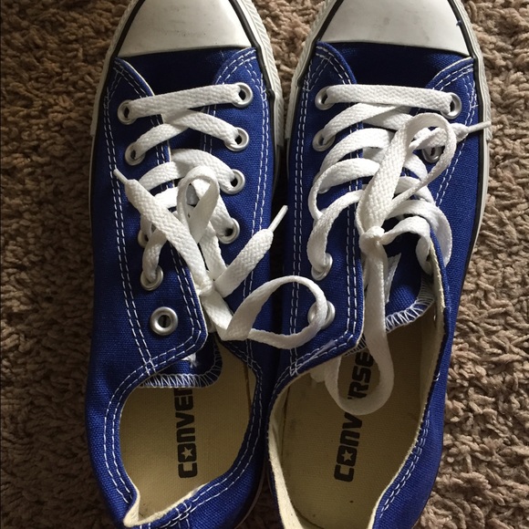 Size 7 Royal Blue Converse All Stars