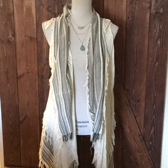 Vince Camuto scarf/vest