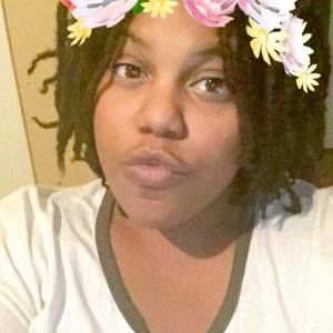 Meet your Posher, Deonna