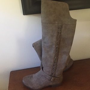 Wide Calf Boots 8.5