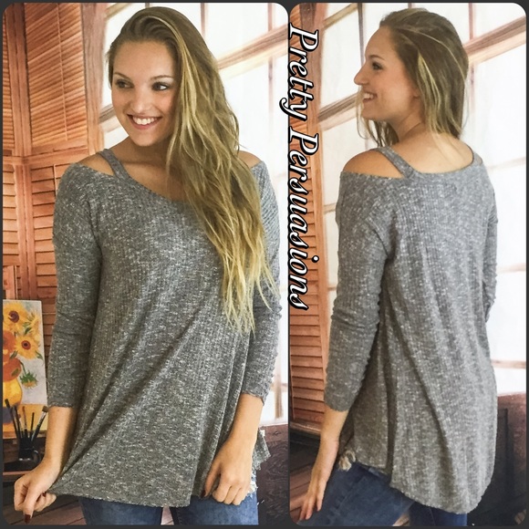 LAST ONE‼️Washed Black Ribbed Cut Out Shoulder Top - Picture 2 of 3