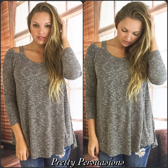 LAST ONE‼️Washed Black Ribbed Cut Out Shoulder Top - Picture 3 of 3