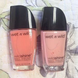 FREE w/purchase 2 nail polishes, only used once