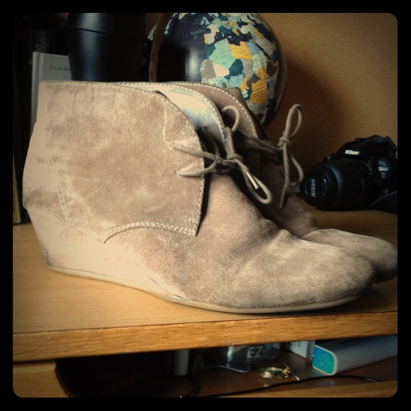 Nine West wedge booties 12M