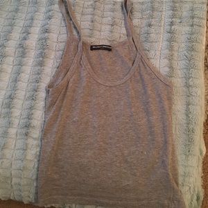 Brandy Melville gray crop