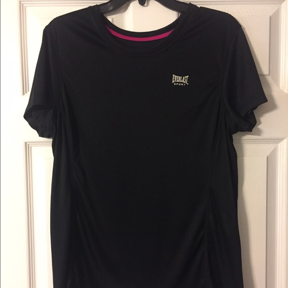 Women athletic shirt