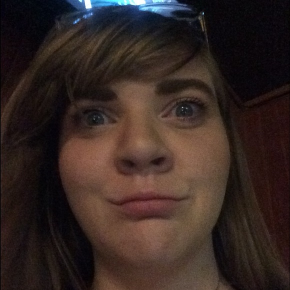 Meet your Posher, Rose - Picture 2 of 3