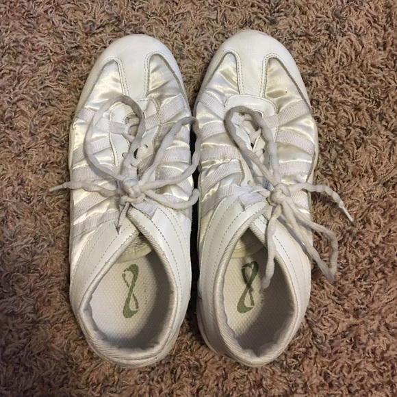NFinity Evolution Cheer Shoes