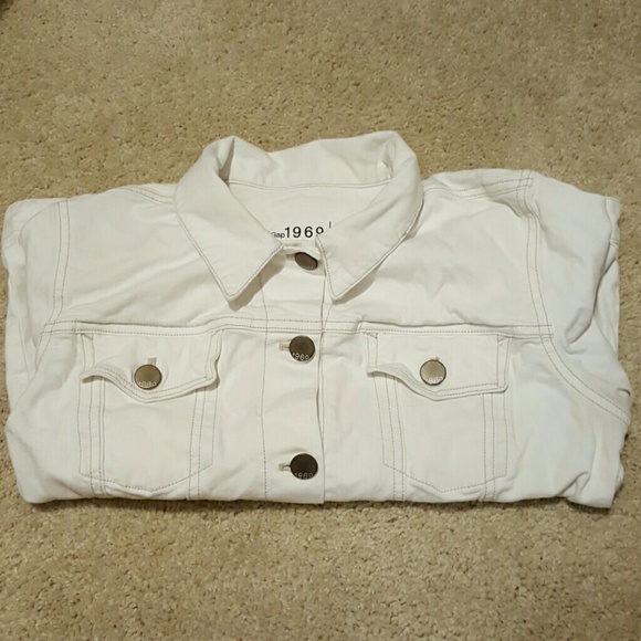 GAP 1969 white Jean jacket