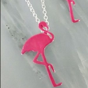 Wila pink flamingo necklace