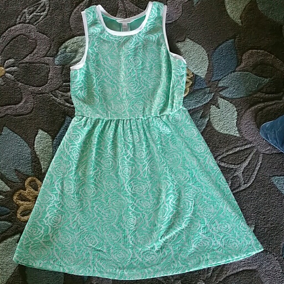 Cute medium dress from charming Charlie - Picture 1 of 3
