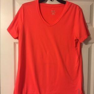 Women's athletic shirt