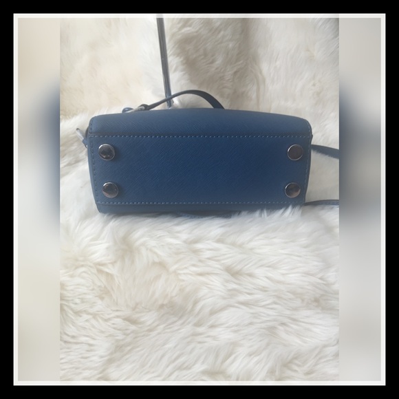 SOLS ON EBAYMichael Kors Cynthia Mini Extra Small - Picture 4 of 4