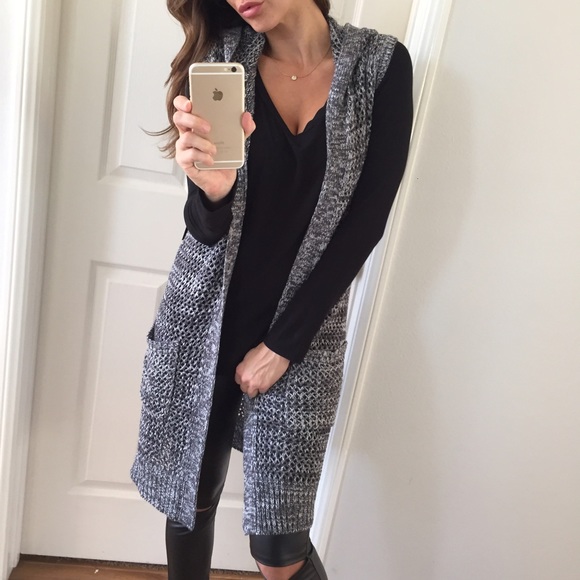 SOLD OUT - Picture 4 of 4