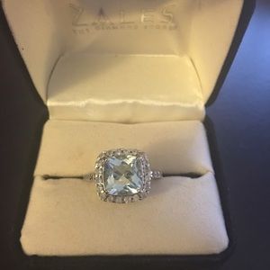 White gold Aquamarine and White Sapphire ring