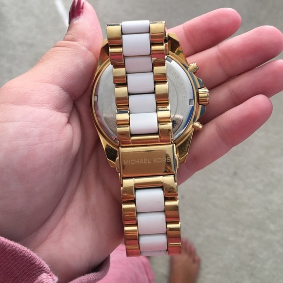 Michael Kors watch - Picture 2 of 3