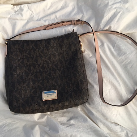 Michael Kors crossbody bag