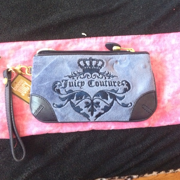 Juicy wristlet