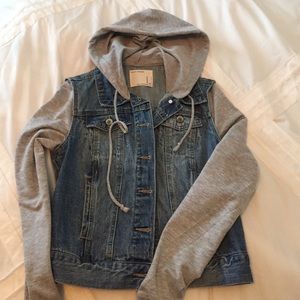 Hooded denim jacket