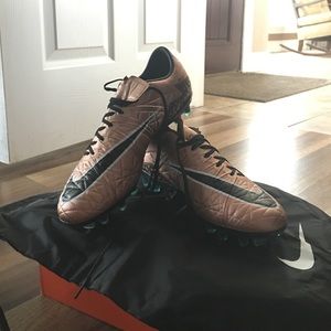 brand new hypervenom phinish fg soccer cleats