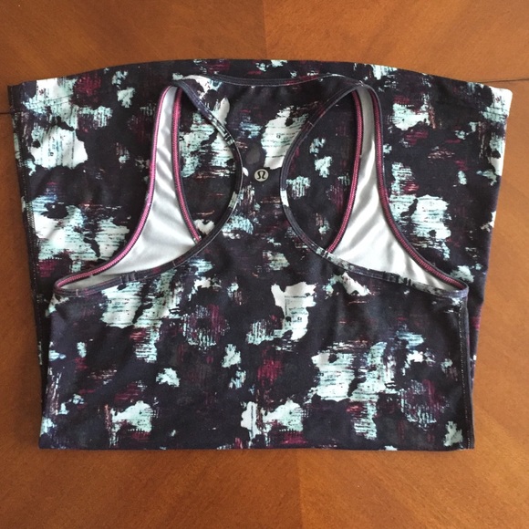 Lululemon cool razorback tank size 8
