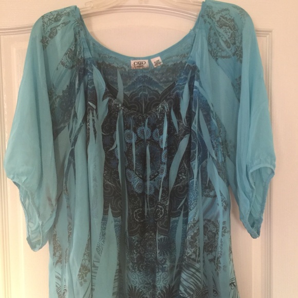 Women's blouse
