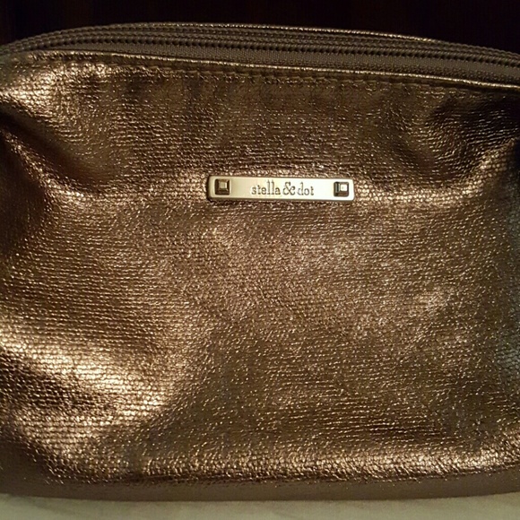Stella and dot