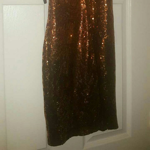 Bebe bronze color dress - Picture 2 of 3