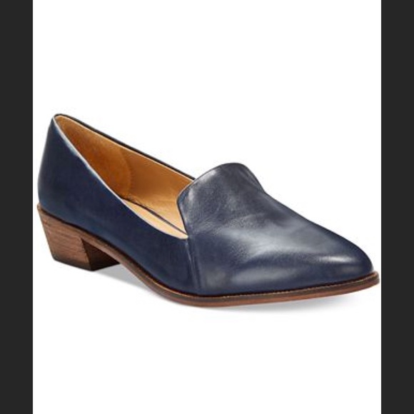  HP!! NWT Kelsi Dagger BK Victory Loafer -Navy - Picture 2 of 4