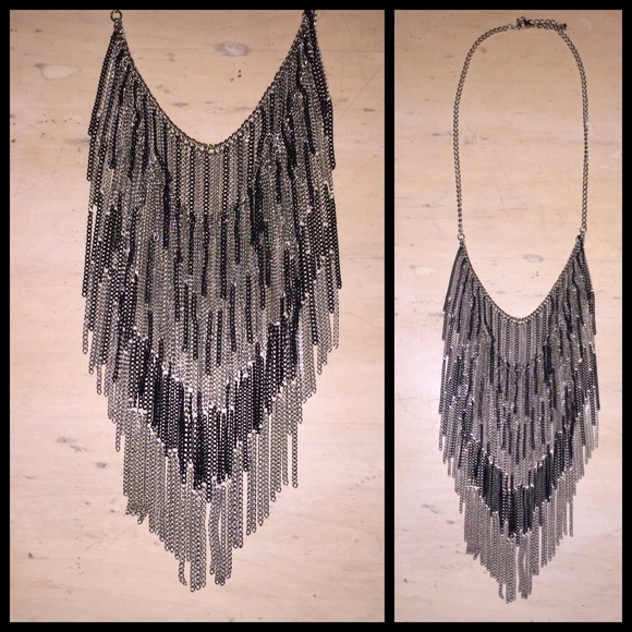 Stunning Statement Necklace - image 2
