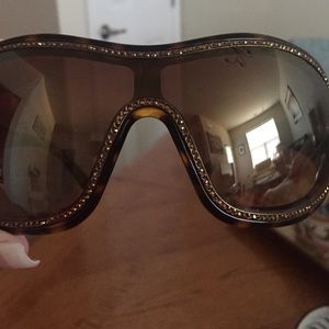 These are Valentino sunglasses