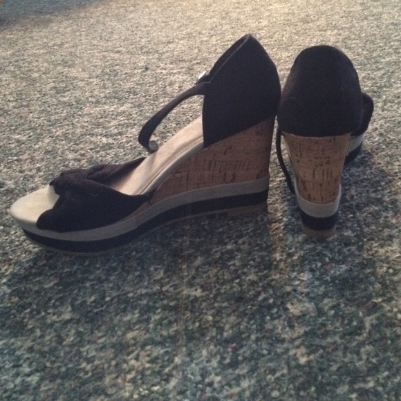 Wedges - Picture 2 of 2