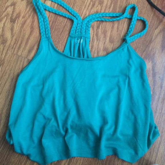 Crop top